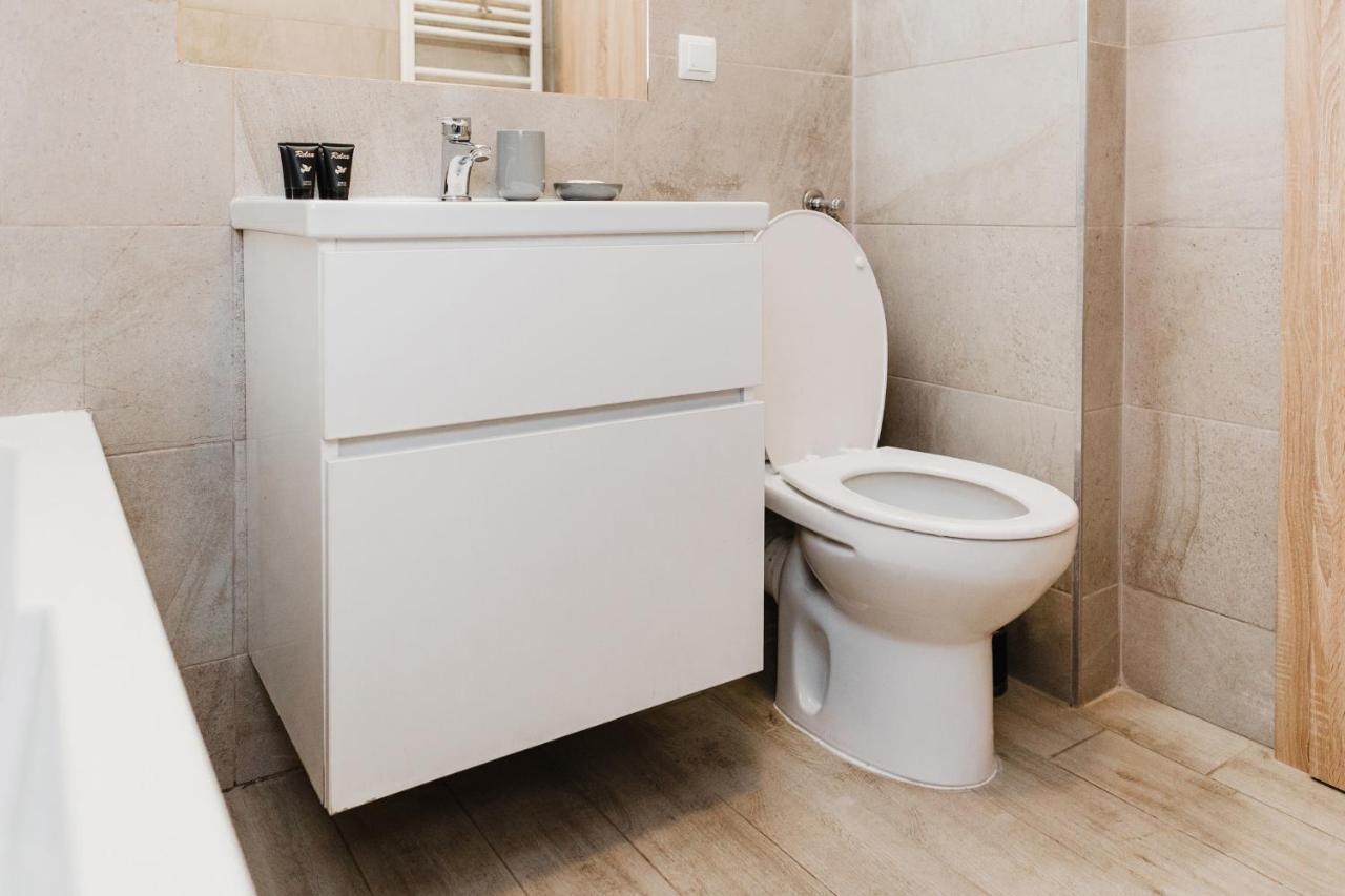 City View Apartment With Free Parking Cluj-Napoca Exterior foto